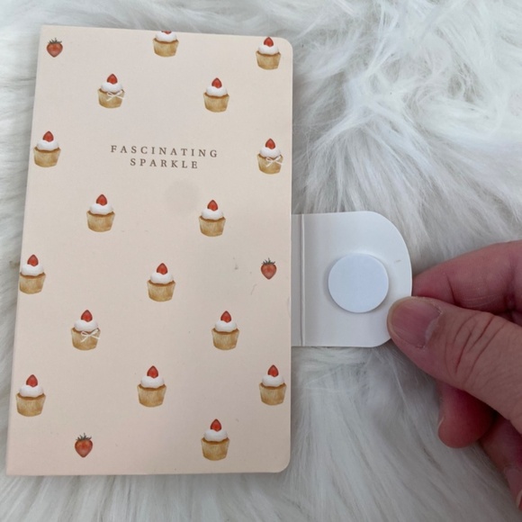 Cute Book Type Memo Pad with Magnetic Snap. Strawberry Cupcake. Peach Multi. - Picture 3 of 6